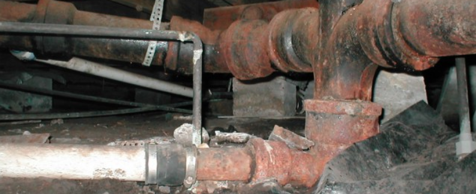problems of cast iron sewers